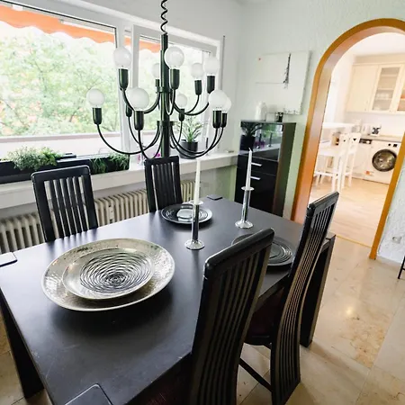 Residenz 아파트 *